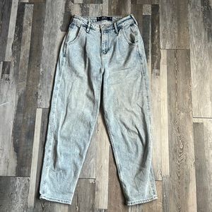 Ultra High Rise Mom Jeans